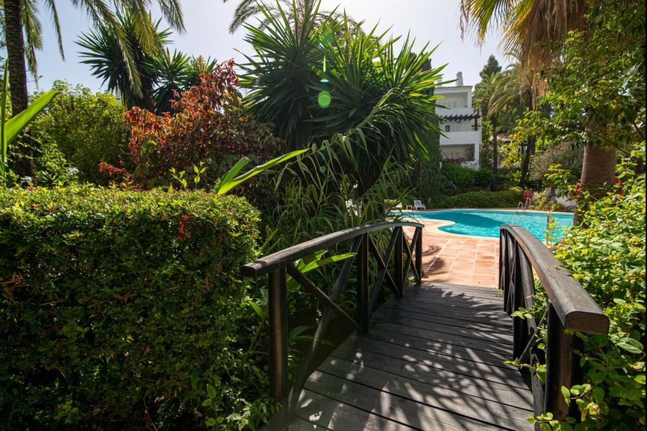 Luxurious Beachside In The Heart Of Puente Apartment