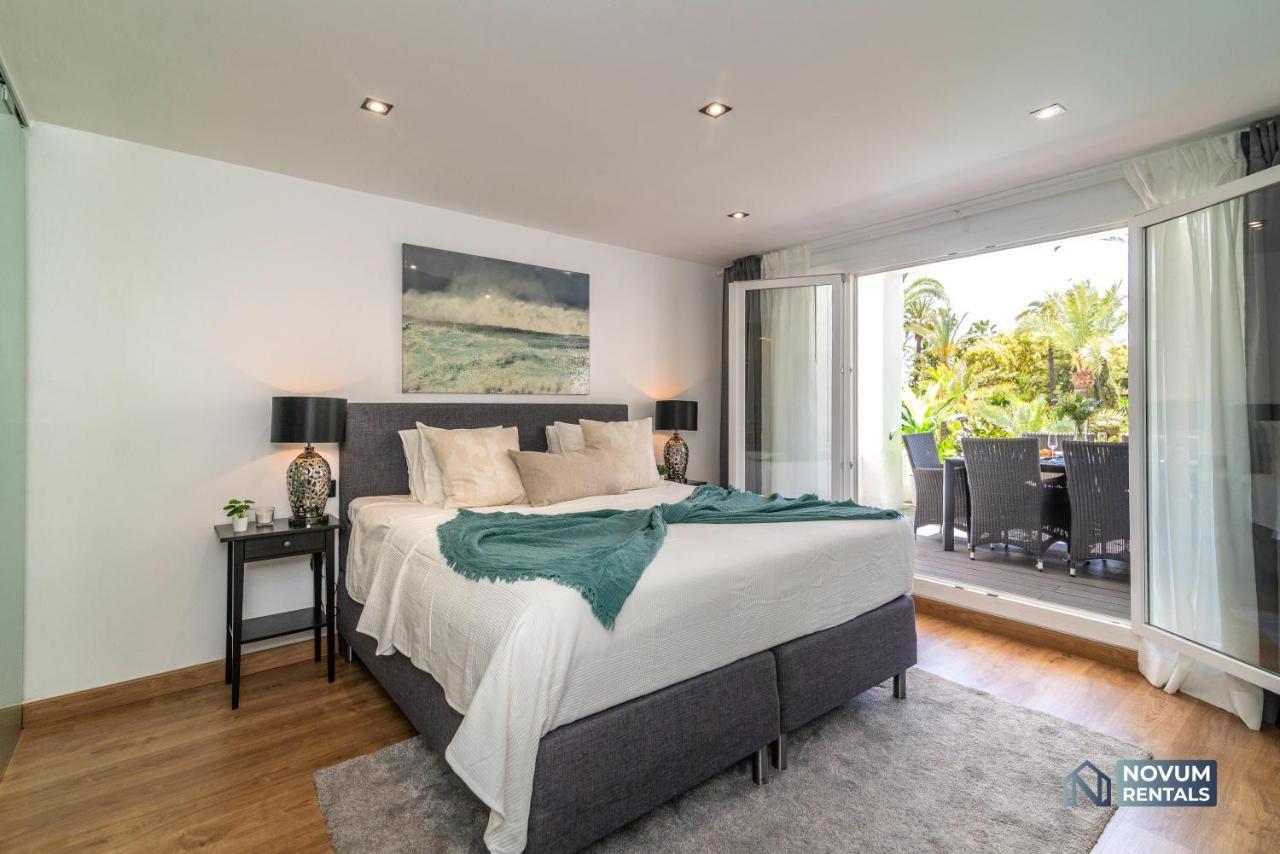 Apartment Luxurious Beachside In The Heart Of Puente Marbella
