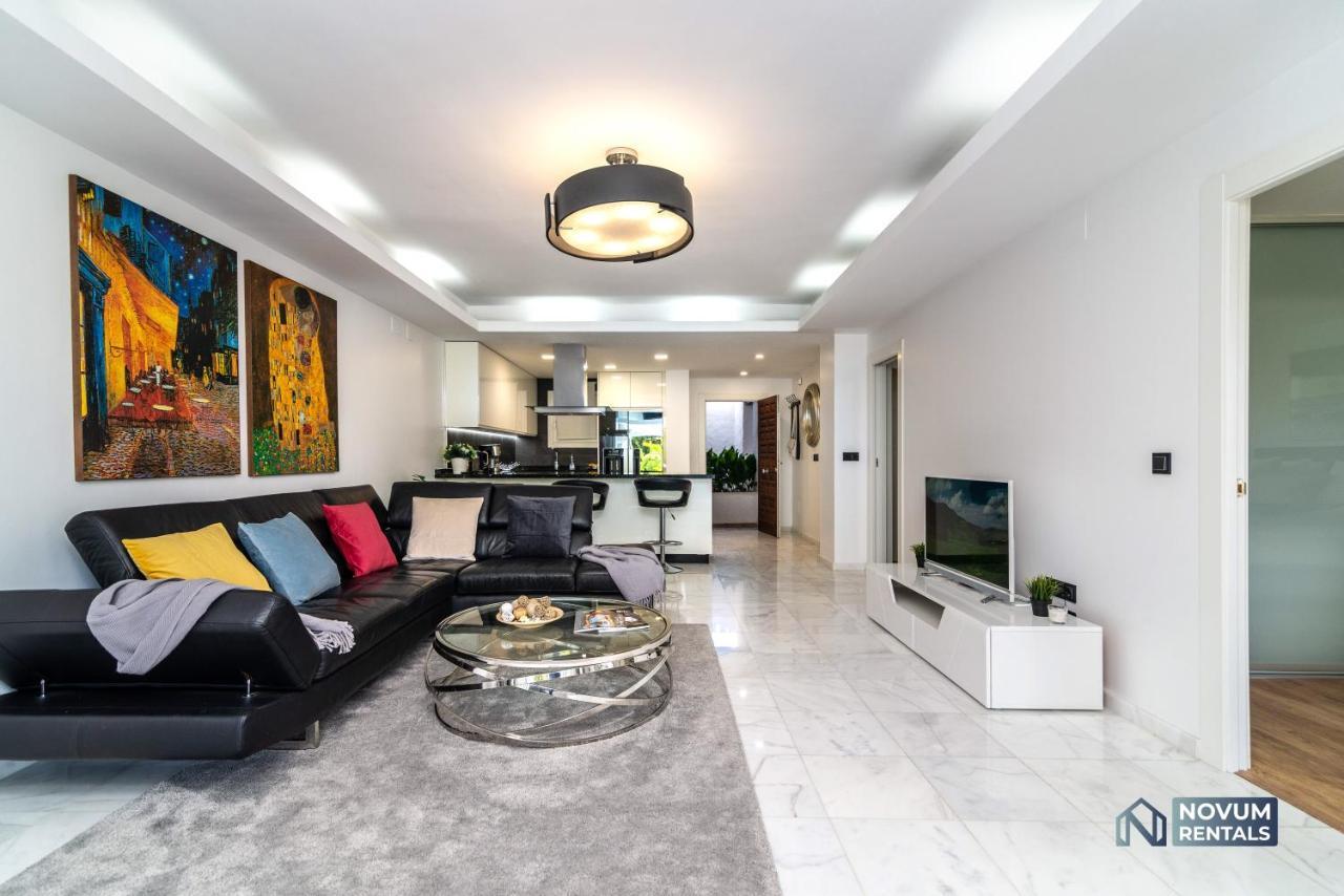 Luxurious Beachside In The Heart Of Puente Marbella