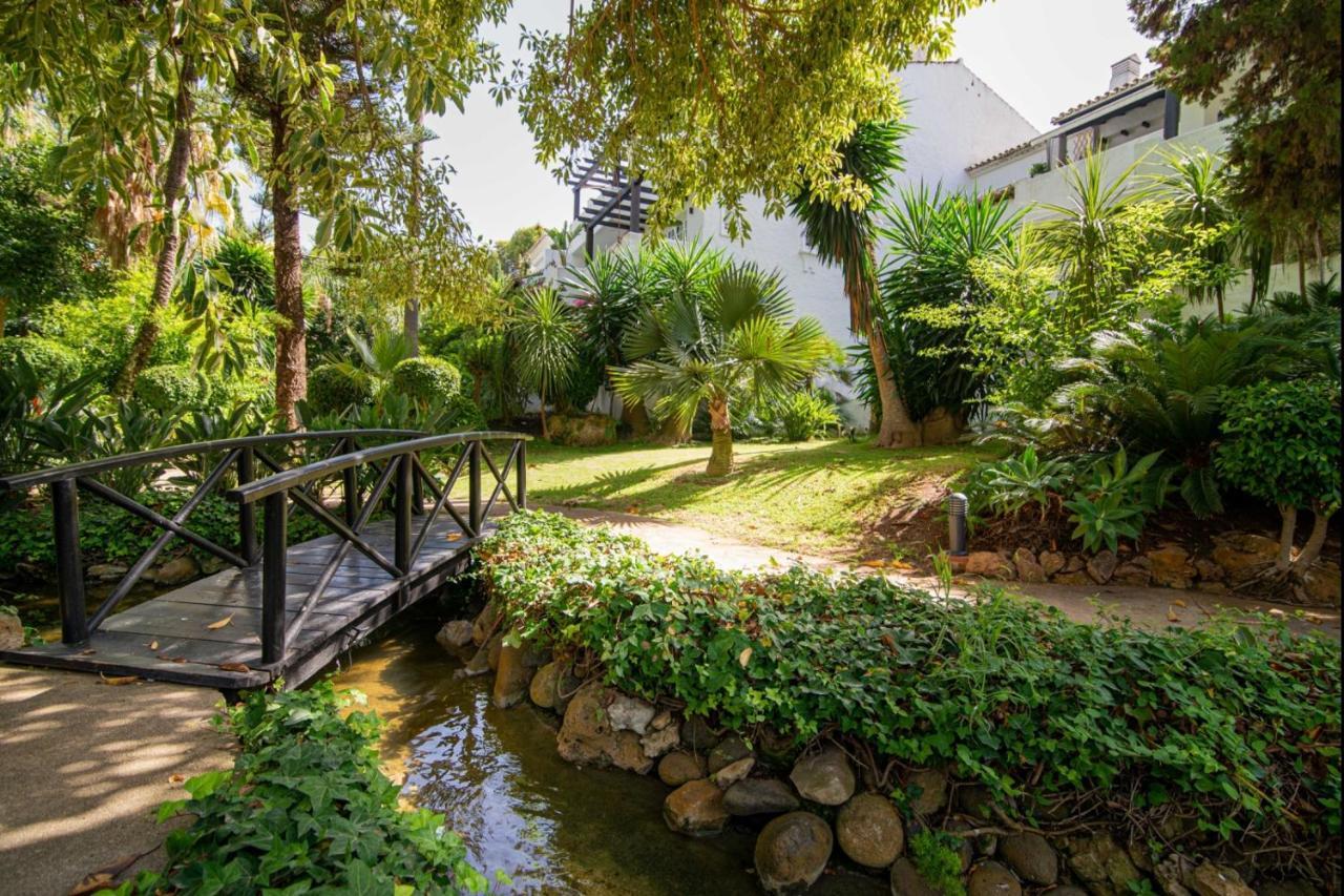 Luxurious Beachside In The Heart Of Puente *