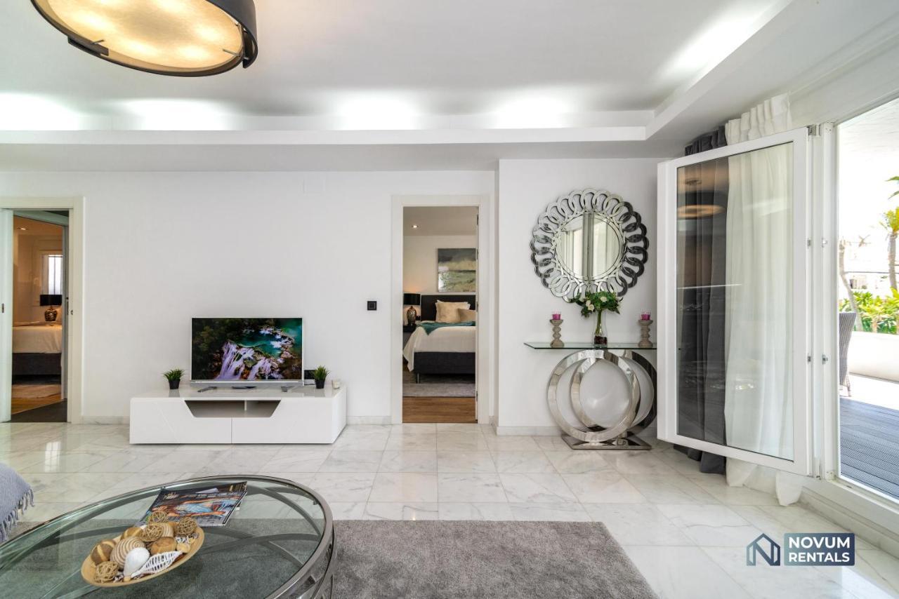 Luxurious Beachside In The Heart Of Puente Apartment *