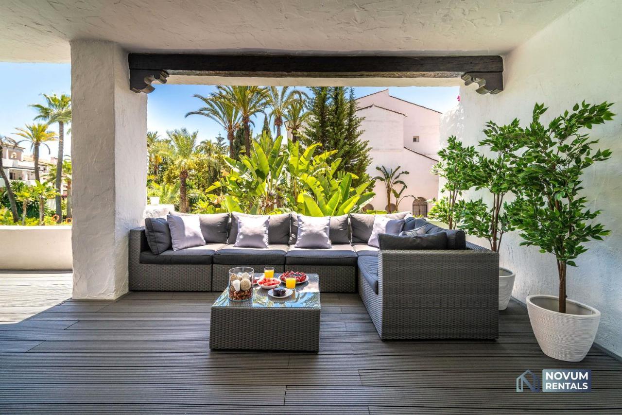 Luxurious Beachside In The Heart Of Puente