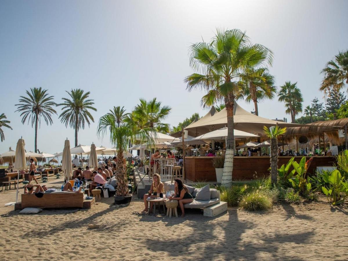 Apartment Luxurious Beachside In The Heart Of Puente Marbella