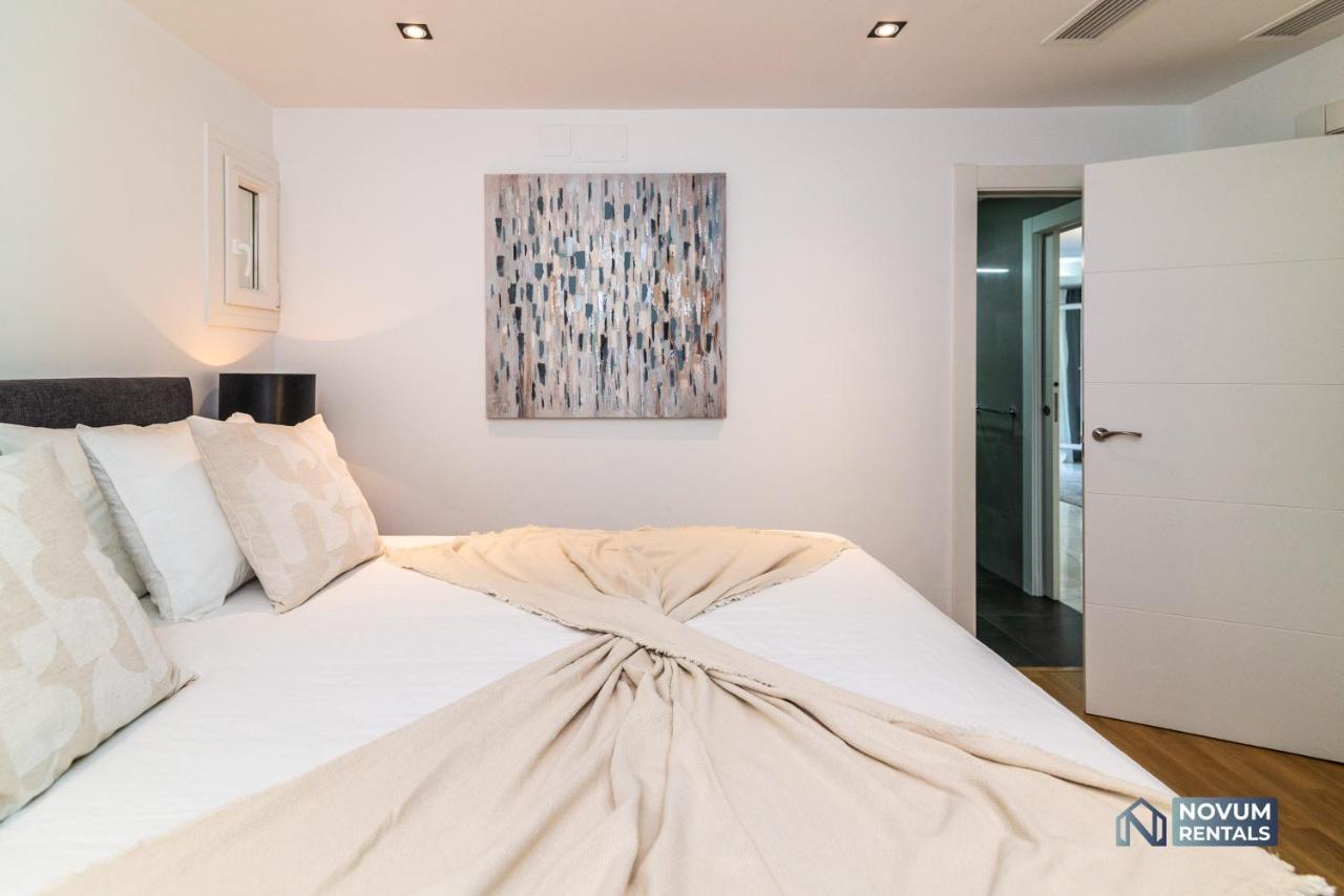 Luxurious Beachside In The Heart Of Puente *
