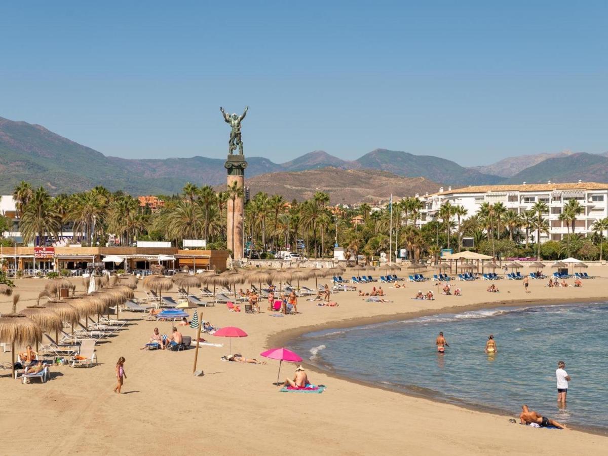 Luxurious Beachside In The Heart Of Puente Apartament *